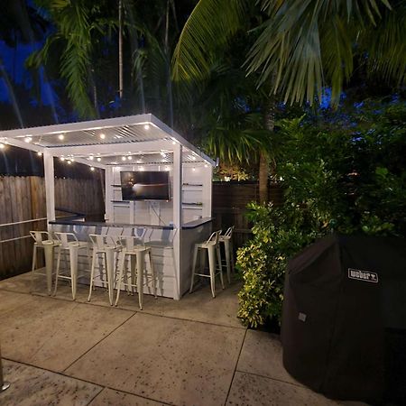 Duval Street Suite W Parking And Pool Key West Ngoại thất bức ảnh