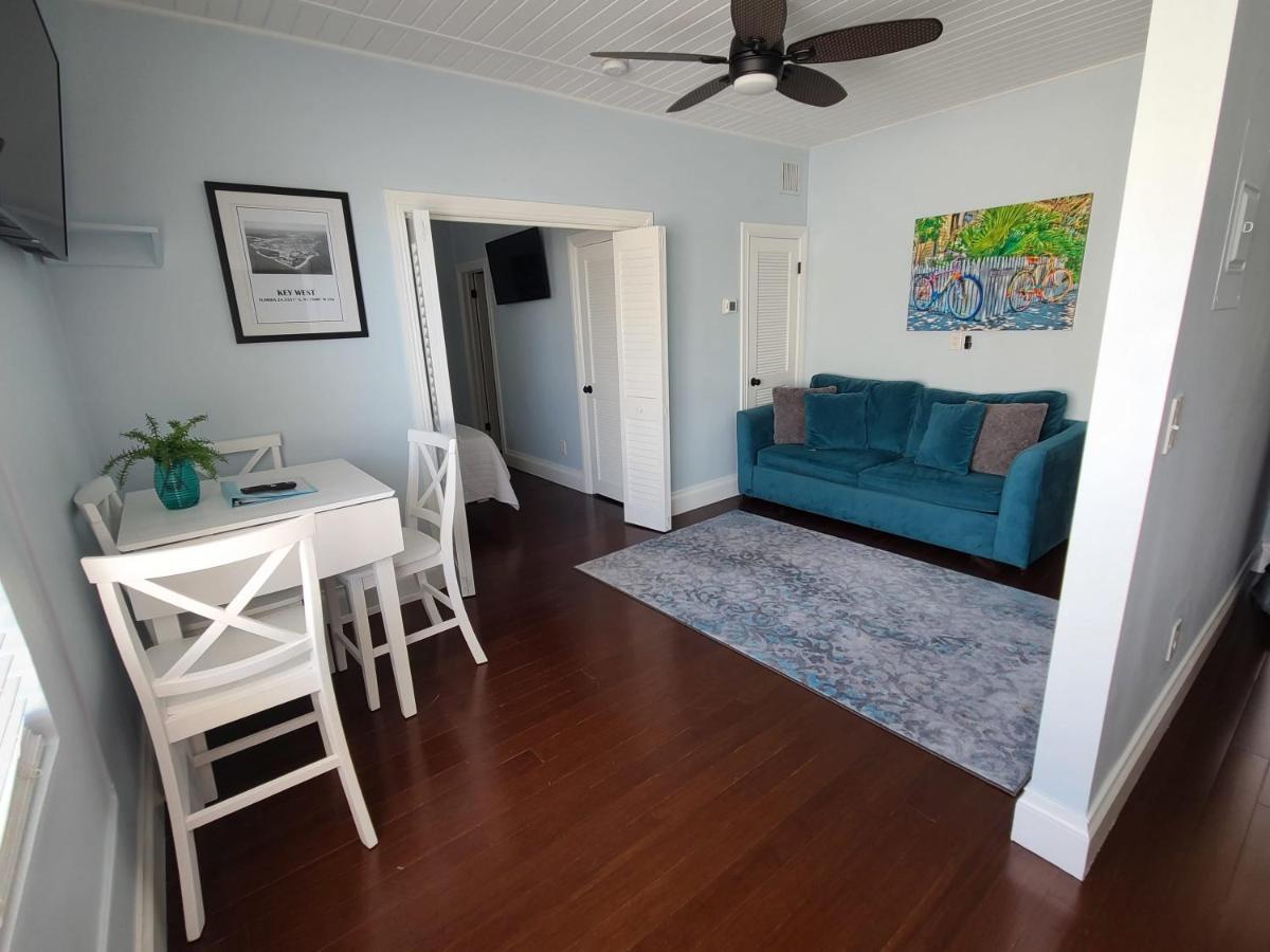 Duval Street Suite W Parking And Pool Key West Ngoại thất bức ảnh